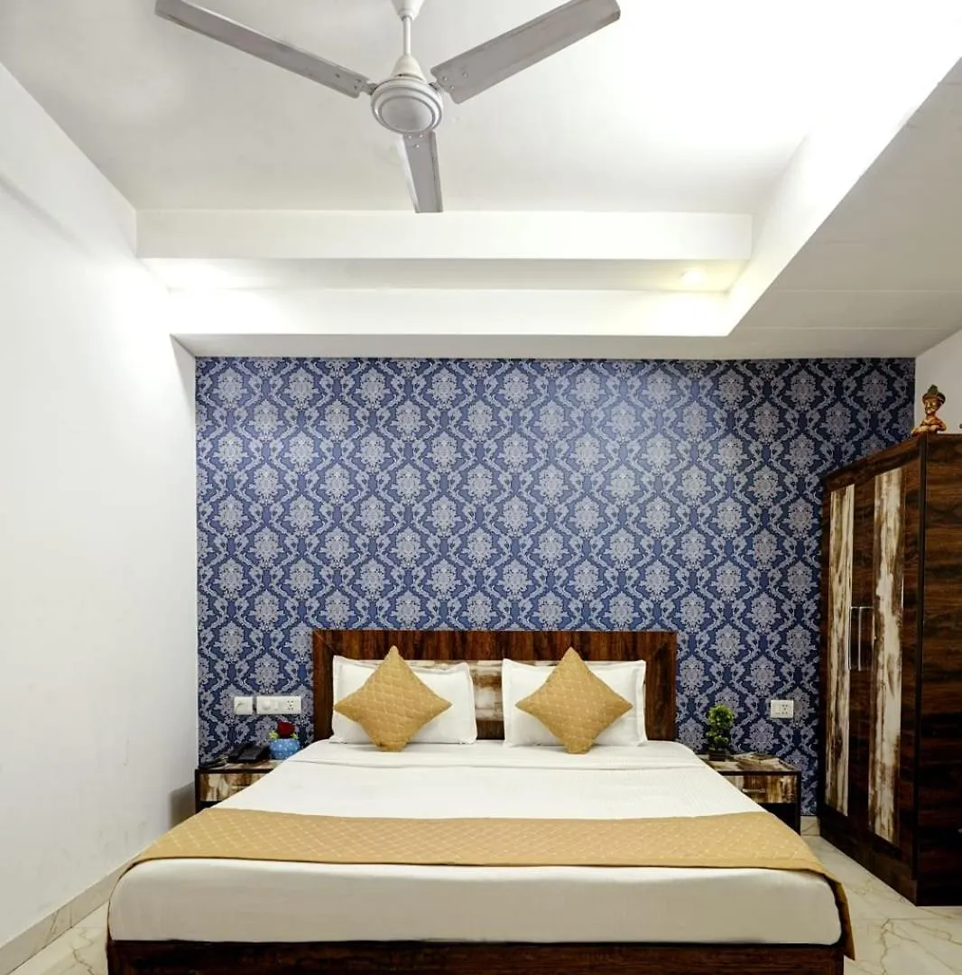 Hotel Aerotech Near Delhi Airport New Delhi