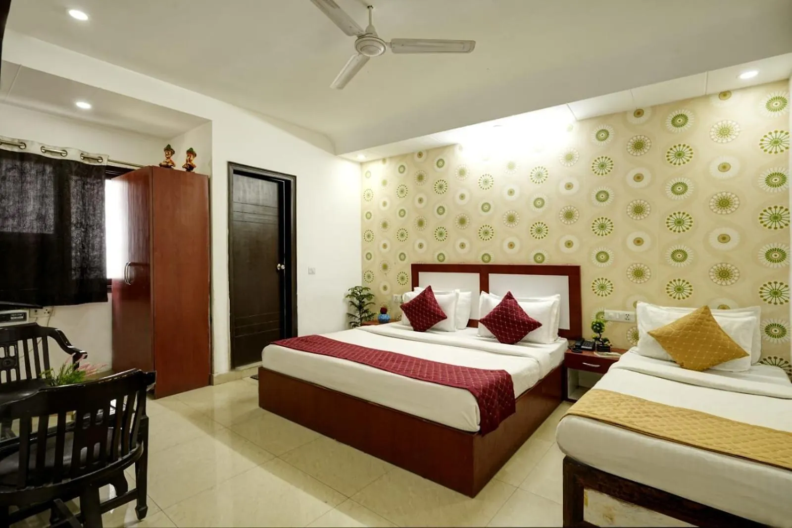 ****  Hotel Aerotech Near Delhi Airport New Delhi India