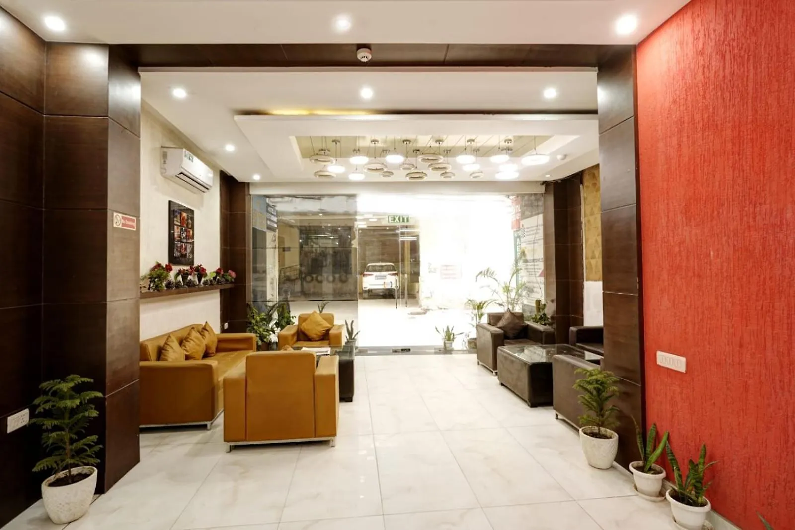 Hotel Aerotech Near Delhi Airport New Delhi